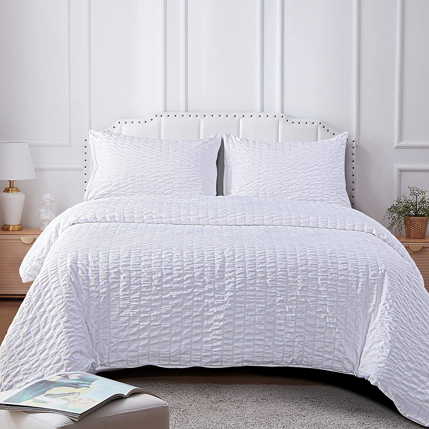 Price:$40.99  3 Pieces King Duvet Cover Set, Seersucker Textured Stripe Washed Microfiber Comforter Cover with Zipper Closure, 104 x 90 Inches, White : Home & Kitchen