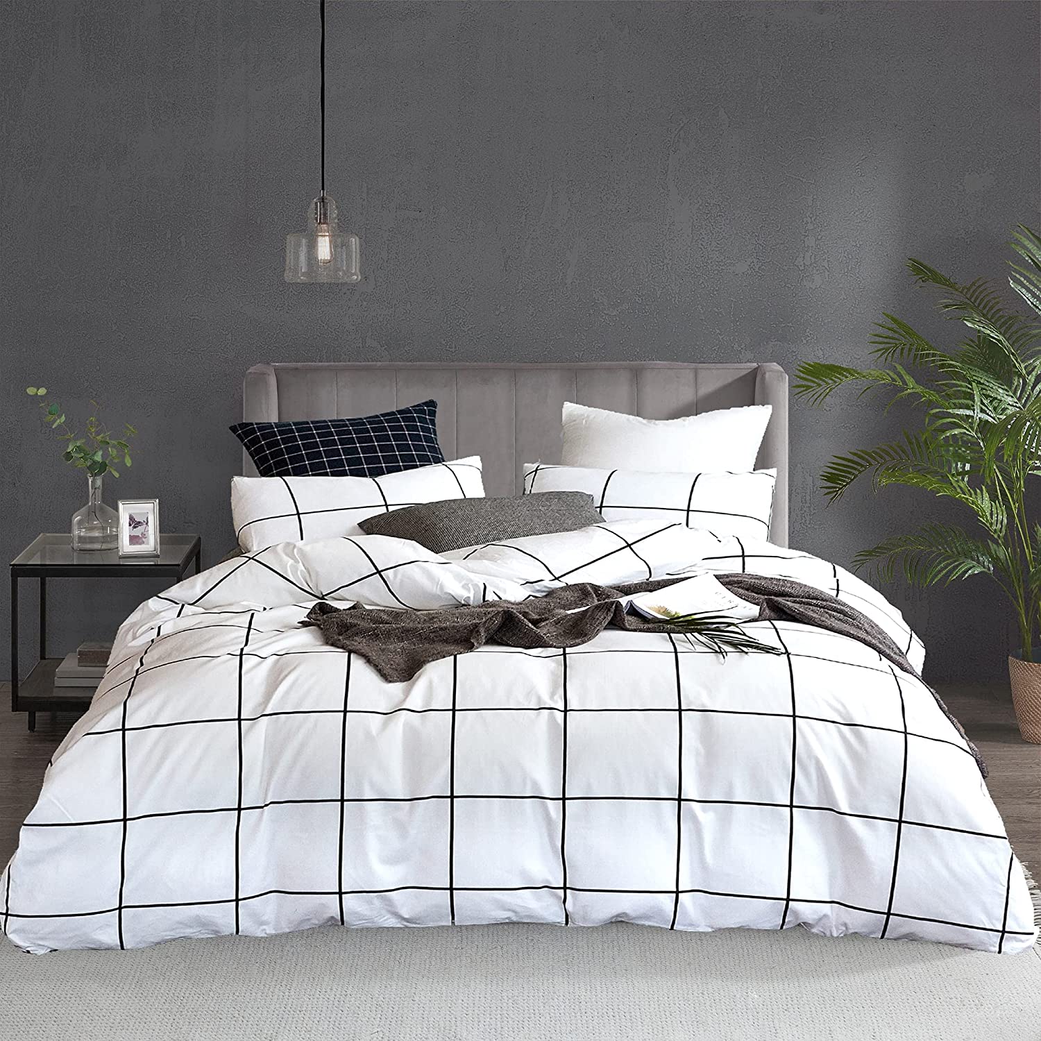 Price:$48.50  White Grid Duvet Cover Set Twin Kids Cotton White Checkered Bedding Large Black Grid Geometric Pattern Printed on White Duvet Covers for Children Teens Adult : Home & Kitchen