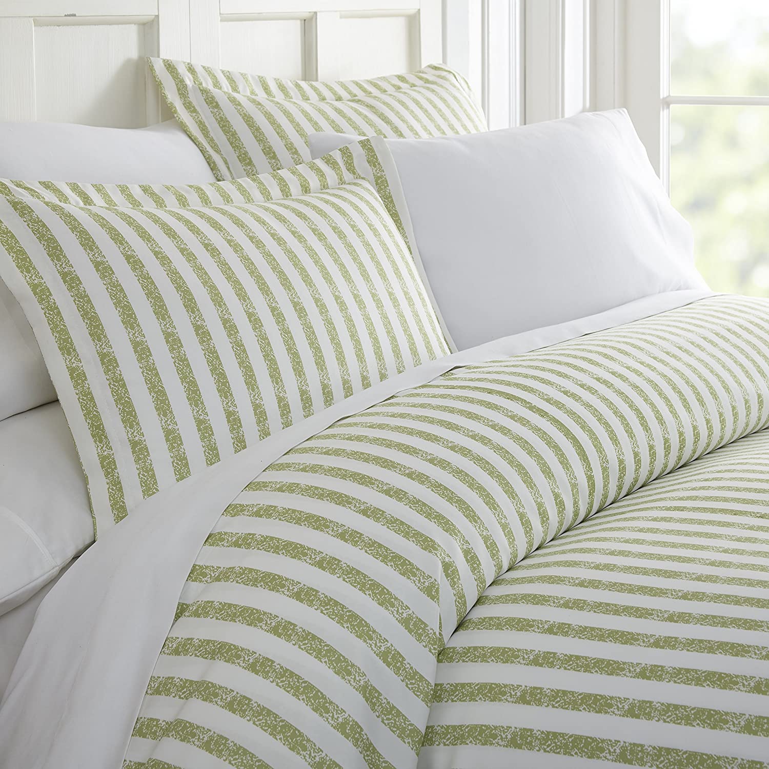 Price:$32.89  Market Pattern 15_2 Duvet Cover Set, Twin/Twin XL, Rugged Stripes Sage : Home & Kitchen