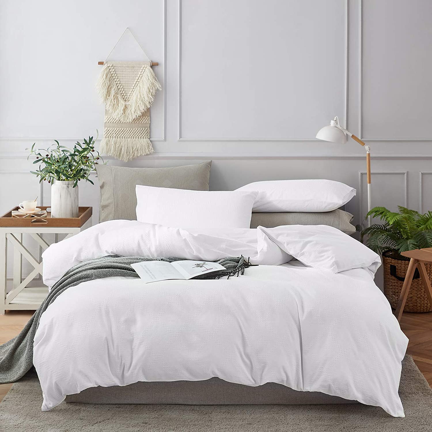 Price:$49.99  Cover Queen, 100% Cotton 3 Piece Bedding Sets, Luxury Solid Color Waffle Plaid, Ultra Soft and Breathable with Zipper Closure & Corner Ties (Queen,White) : Home & Kitchen