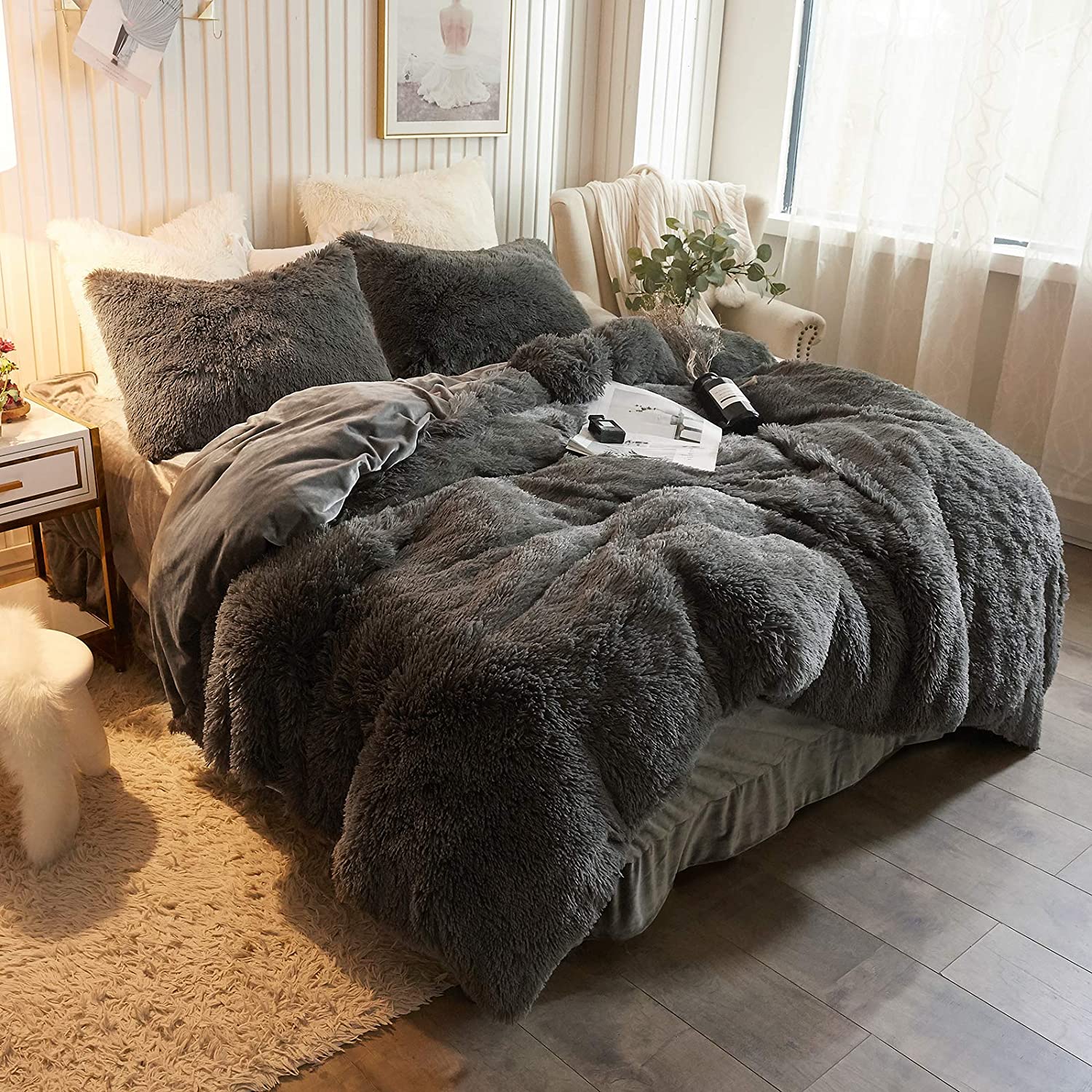 Price:$49.99  Plush Shaggy Duvet Cover Luxury Ultra Soft Crystal Velvet Bedding 1PC(1 Faux Fur Duvet Cover),Zipper Closure (Queen, Dark Gray) : Home & Kitchen