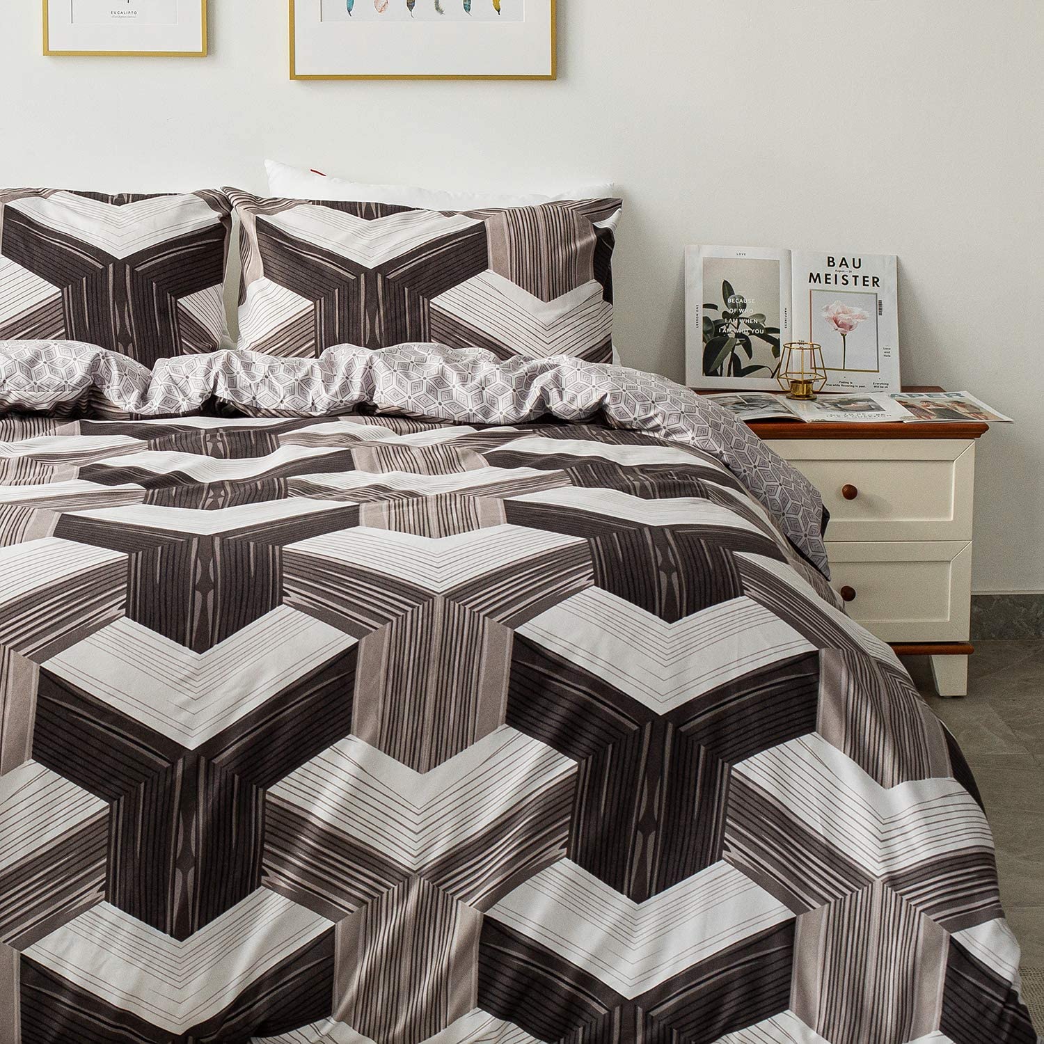 Price:$17.99  Brown and White Knot Duvet Cover Set / Queen (90 x 90 inch) Duvet Dark Color Print Duvet and Two Pillowcases, 3-Piece Set : Home & Kitchen