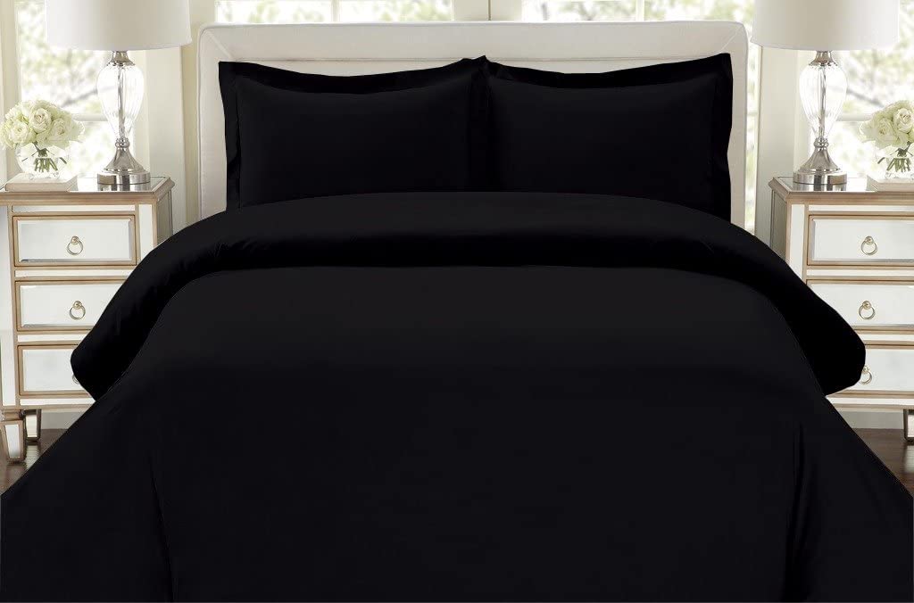 Price:$64.99  Hotel Collection Bedding's 550-Thread-Count 100% Egyptian Cotton Cal King Damask Solid 3 Piece (Duvet Cover with Zipper Closer + 2pc Pillow Shams), Black : Home & Kitchen