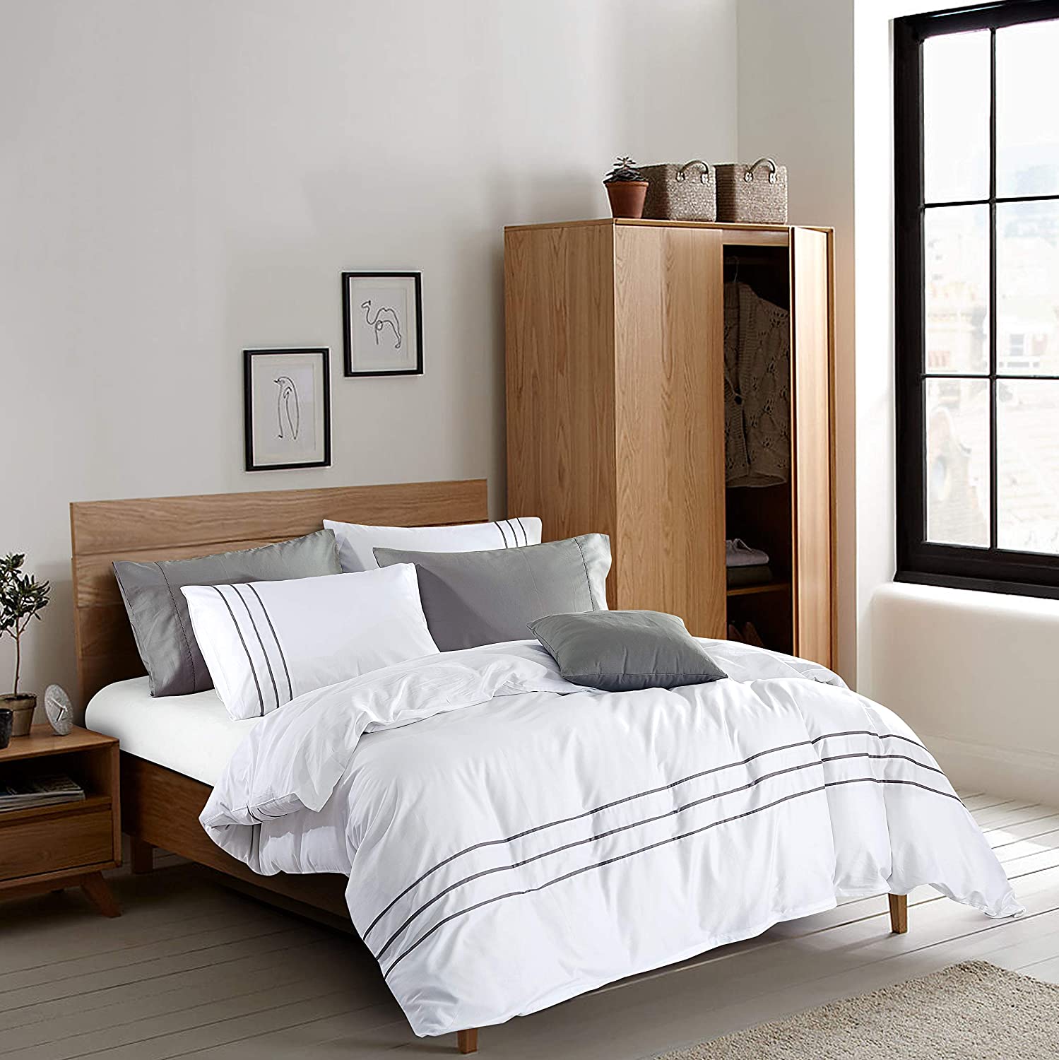 Price:$85.90  Karen 3 Pieces White Duvet Cover Set Without Filling Grey Stripe Trim 100% Egyptian Cotton 300 Thread Count Soft Sateen Hotel Collection Zipper Closure Corner Ties (White Grey, Queen) : Home & Kitchen