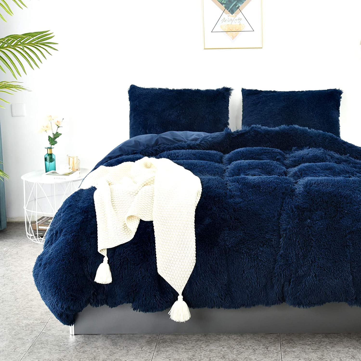 Price:$50.99  Duvet Cover King, Sapphire Blue Velvet Duvet Cover Set, Soft Fluffy Plush Shaggy Comforter Cover Farmhouse Hotel Bedding Duvet Cover 3 Pieces : Home & Kitchen