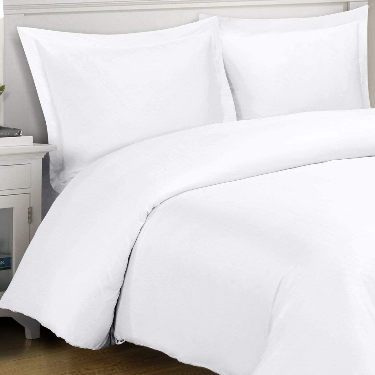 Price:$84.49  Soft Bamboo Cotton Hyrbid Duvet Covers, 3pc Duvet Cover Set, Oversized King / Cal-King, White : Home & Kitchen