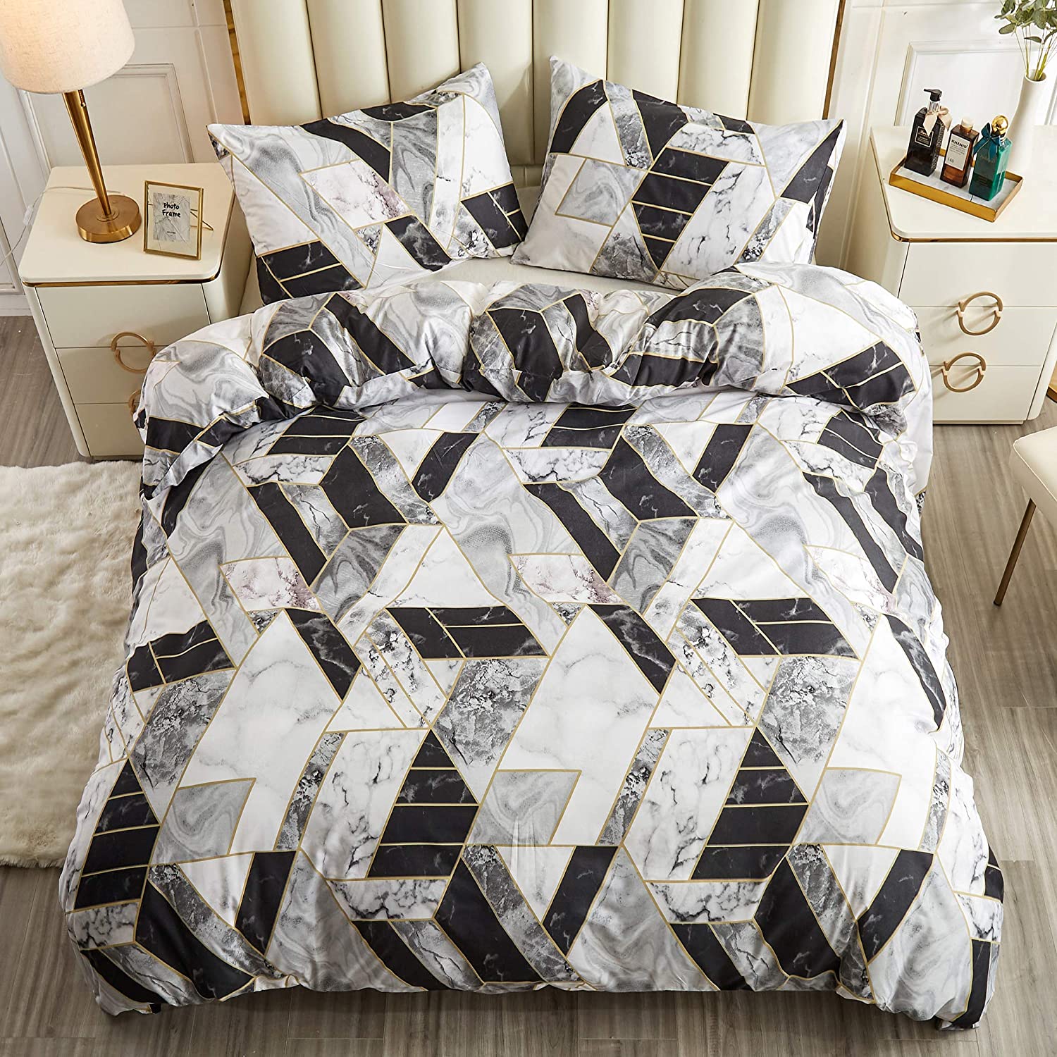 Price:$25.98  Marble/Geometric Duvet Cover Set Queen Size Abstract Style Luxury Soft Bedding Set Comforter Cover (1 Duvet Cover+2 Pillowcases) White : Home & Kitchen