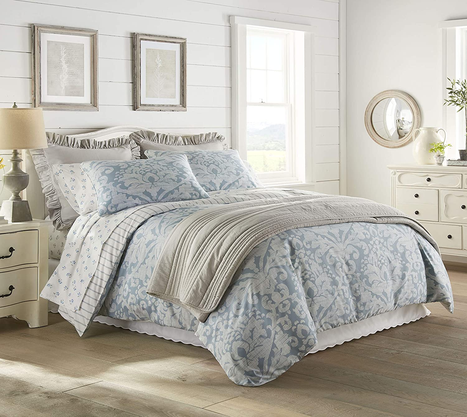 Price:$91.08  Cottage Duvet Set, Queen, Camden Blue : Home & Kitchen
