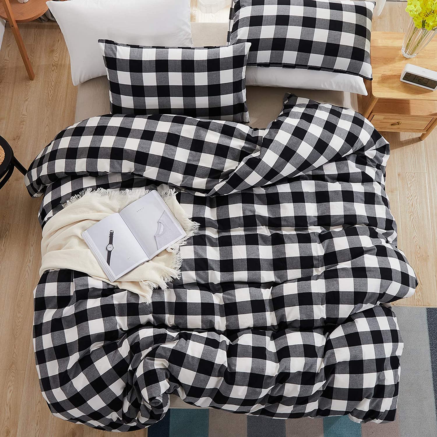 Price:$55.99  100% Washed Cotton Duvet Cover Set 3 Pieces Luxury Soft Bedding Set with Zipper Closure Comfy Pattern Black&White Buffalo Plaid Duvet Cover Queen Size(No Comforter) : Home & Kitchen