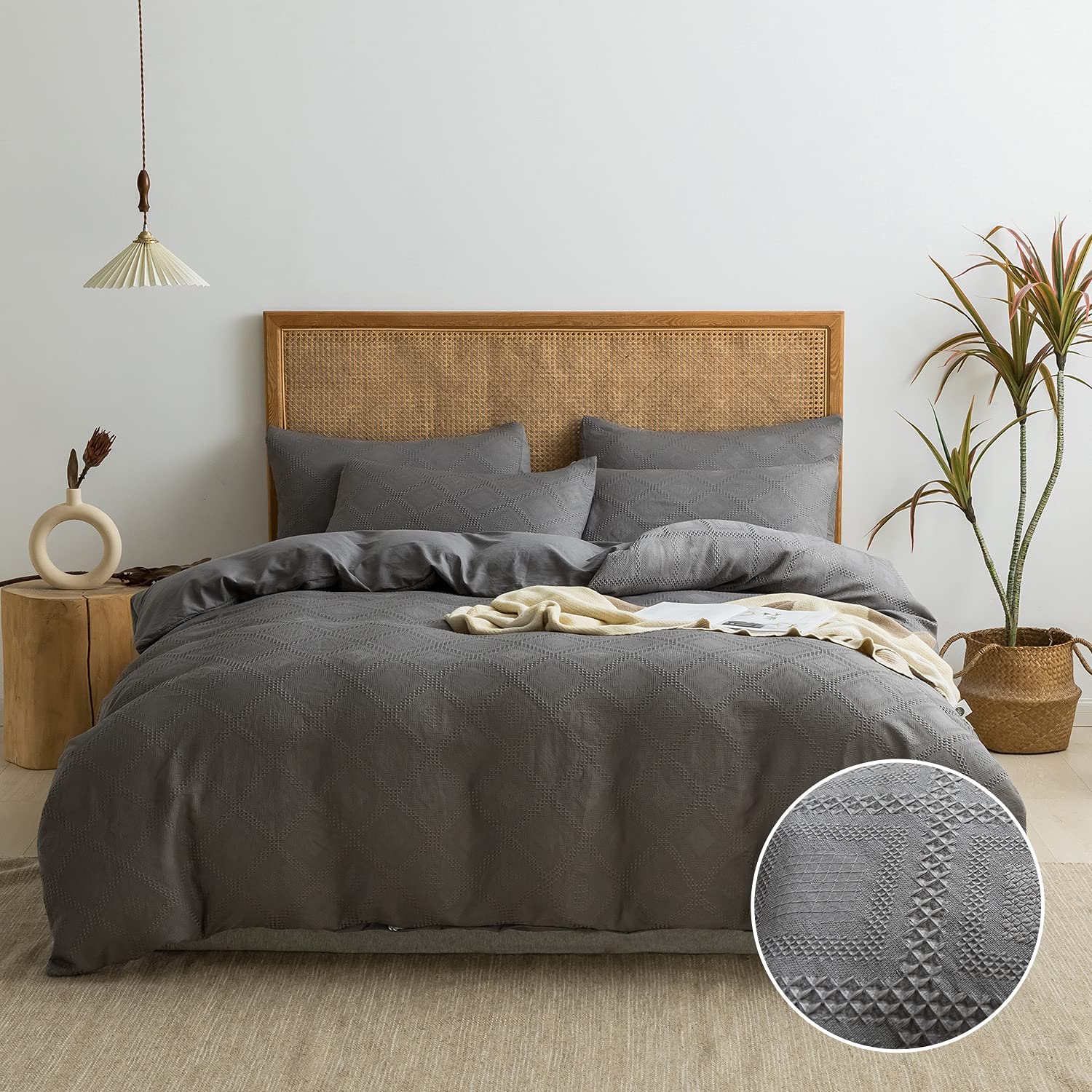 Price:$45.99  Waffle Weave Duvet Cover Set, 3PCS Diamond Texture Microfiber Grey Solid Color Comforter Cover with Grid Pattern , Luxury Soft Bedding Set with Zipper Closure & Corner Ties (Grey,King) : Home & Kitchen