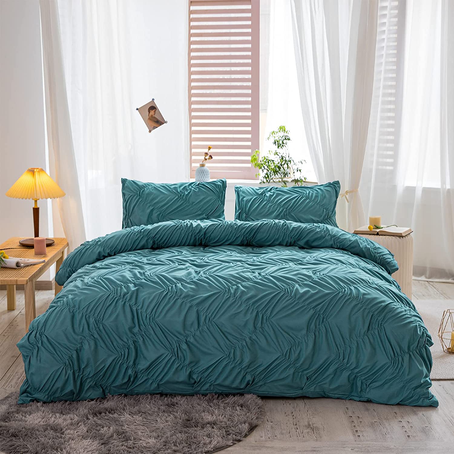 Price:$39.98  Romantic Wave Pattern Luxury Tufted Chenille Softly Duvet Cover Microfiber Bright Solid Color Warmly Bedding Set with Pinch Pleated Pillow Case -No Comforter (Teal Green, King) : Home & Kitchen