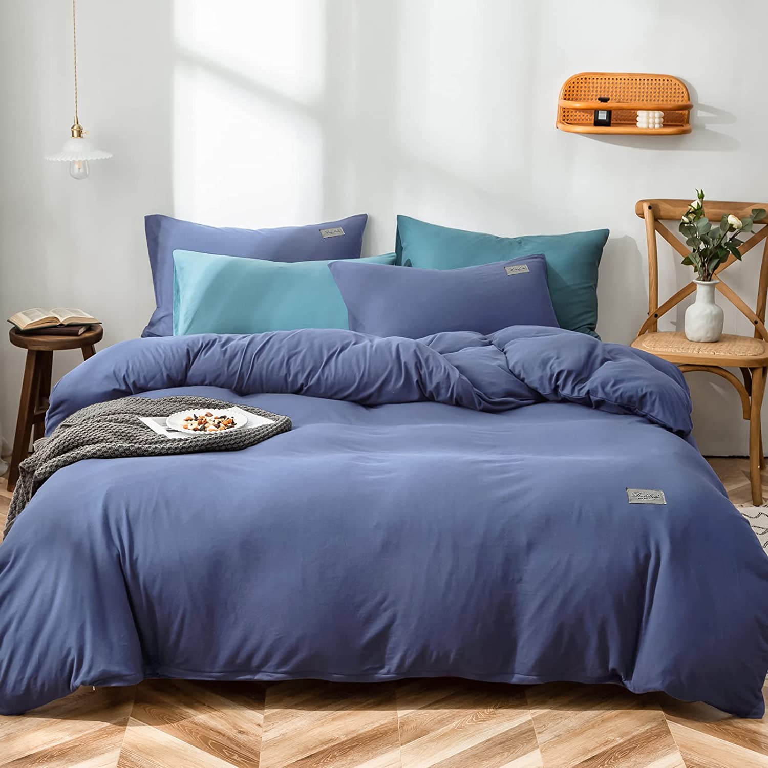 Price:$30.98  Blue Duvet Cover King Size - Washed Microfiber Super Soft and Comfortable Bedding Duvet Cover with Zipper Closure & 2 Pillow Shams : Home & Kitchen