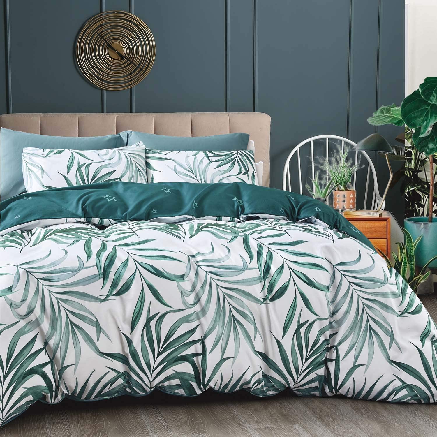 Price:$28.50  Tropical Duvet Cover,Green Palm Leaf Duvet Cover Set, Lightweight Microfibre 1 Comforter Cover 2 Pillowcases (3 Piece, King Size) : Everything Else