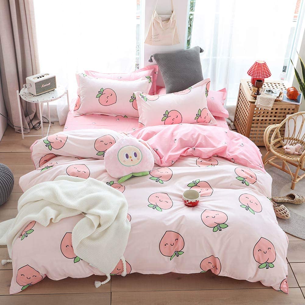 Price:$58.99  Cartoon Duvet Cover Set,Polyester Fabric Bedding Set,Lovely Peach Simple Brief Pattern Printed on Pink,Queen Size 4pc for Teens Boys Girls : Home & Kitchen