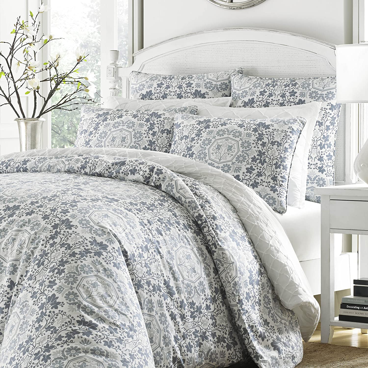 Price:$28.31  Cottage Caldecott Duvet Cover Set, King, Blue : Home & Kitchen