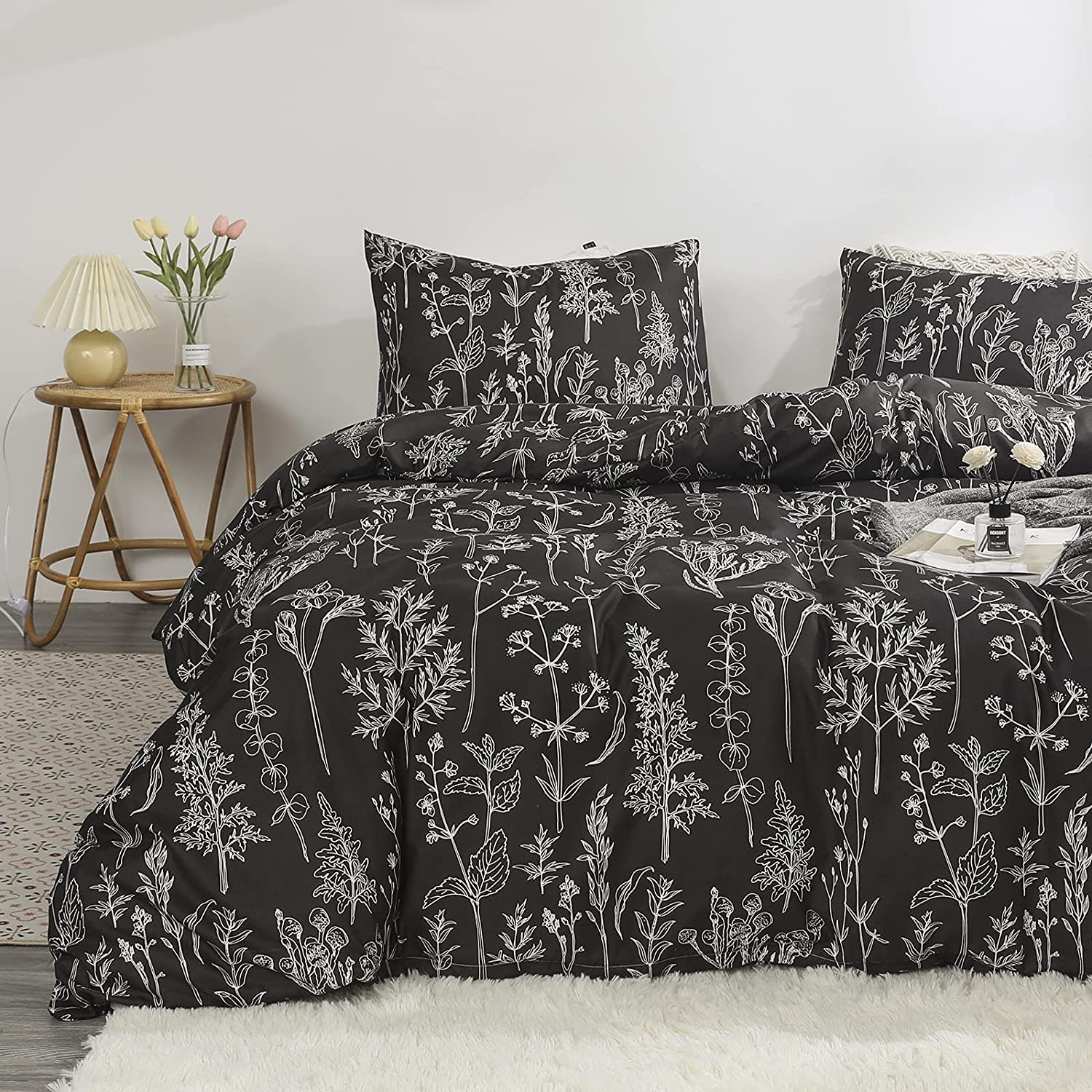 Price:$39.99  Floral Bedding  White Duvet Cover Set White Plant Leaves Printed  Boys Girls Bedding Sets King 1 Duvet Cover 2 Pillowcases (King, ) : Home & Kitchen