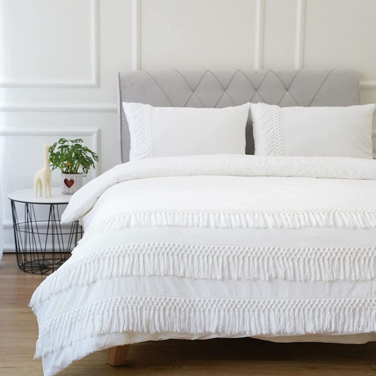 Price:$42.99  Size Bohemian Style Duvet Cover Set with Pillowcases, Bohemian Tassels (White, 3 Pieces) : Home & Kitchen