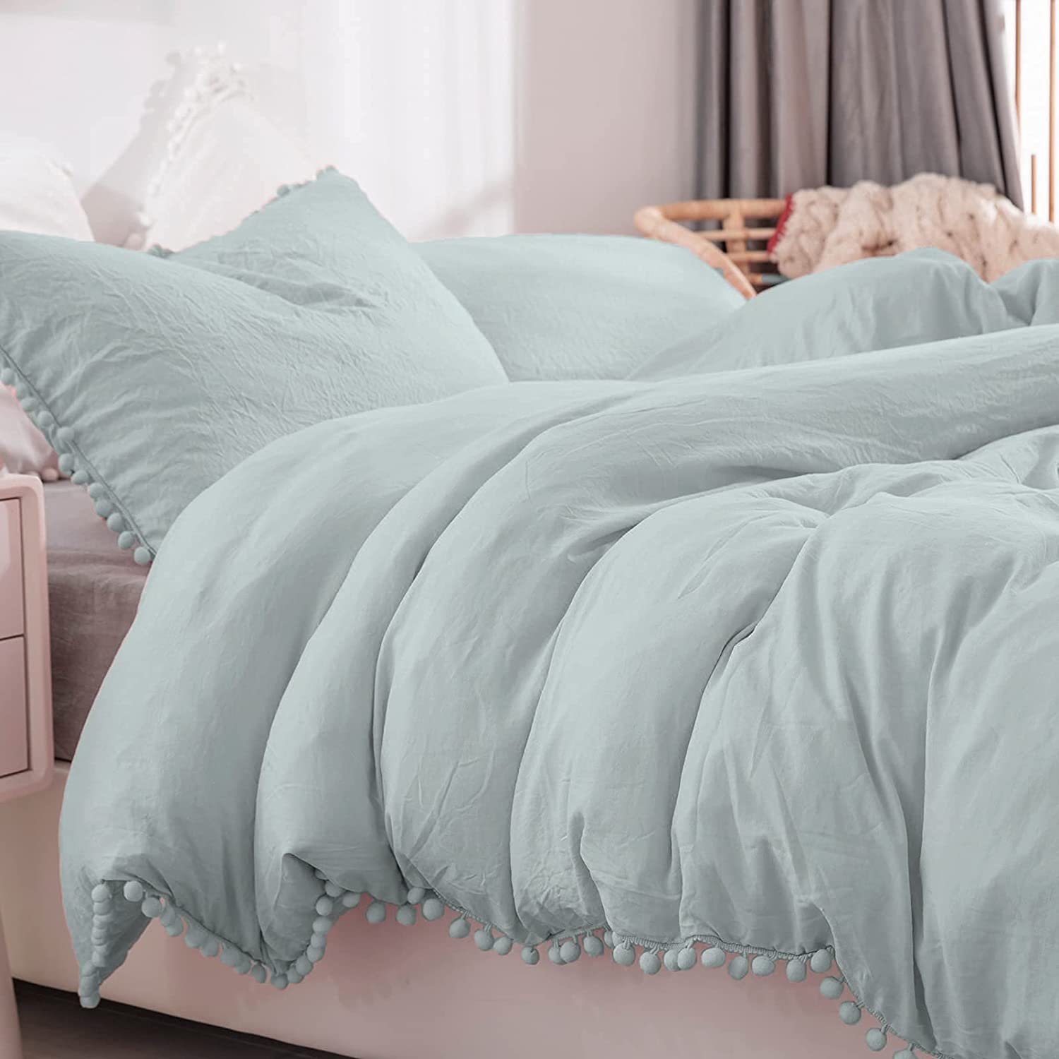 Price:$29.89  Green Duvet Cover Queen 100% Washed Microfiber Green Pom Pom Fringe Ball Fringed Bedding Duvet Cover with 2 Pillowcases, Ultra Soft Bedding Set Queen 90"x90" : Home & Kitchen