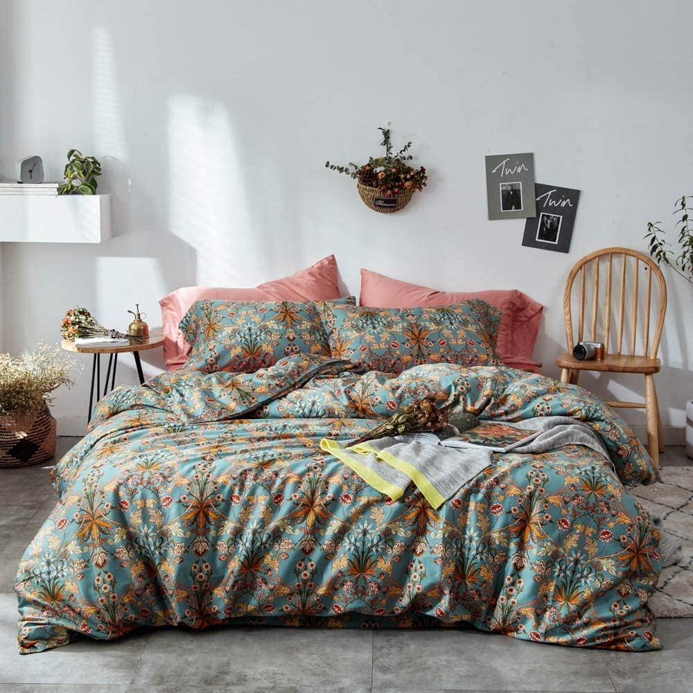 Price:$128.99  VOUGEMARKET Gold Duvet Cover Queen,Damask Medallion Paisley Print Bedding Set 400 Thread Count Egyptian Cotton Sateen Vibrant Bohemian Pattern Quit Cover with Zipper Closure : Home & Kitchen