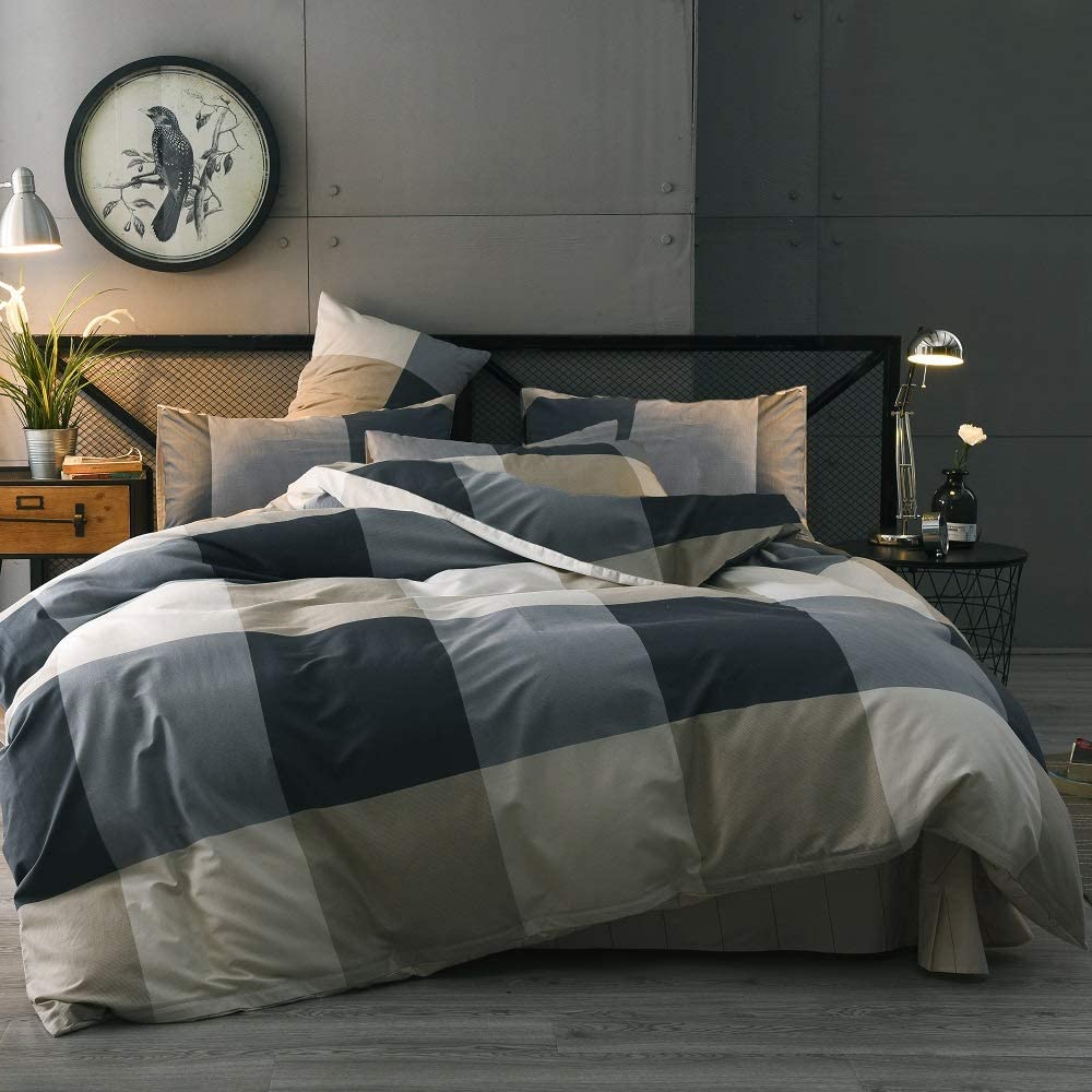 Price:$57.90  Grid Plaid Duvet Cover Set Queen Modern Reversible Checkered Bedding Set Full Hotel Quality 3 Piece Duvet Comforter Cover Set Luxury Zipper Closure Bedding Collection (NO Comforter) : Home & Kitchen