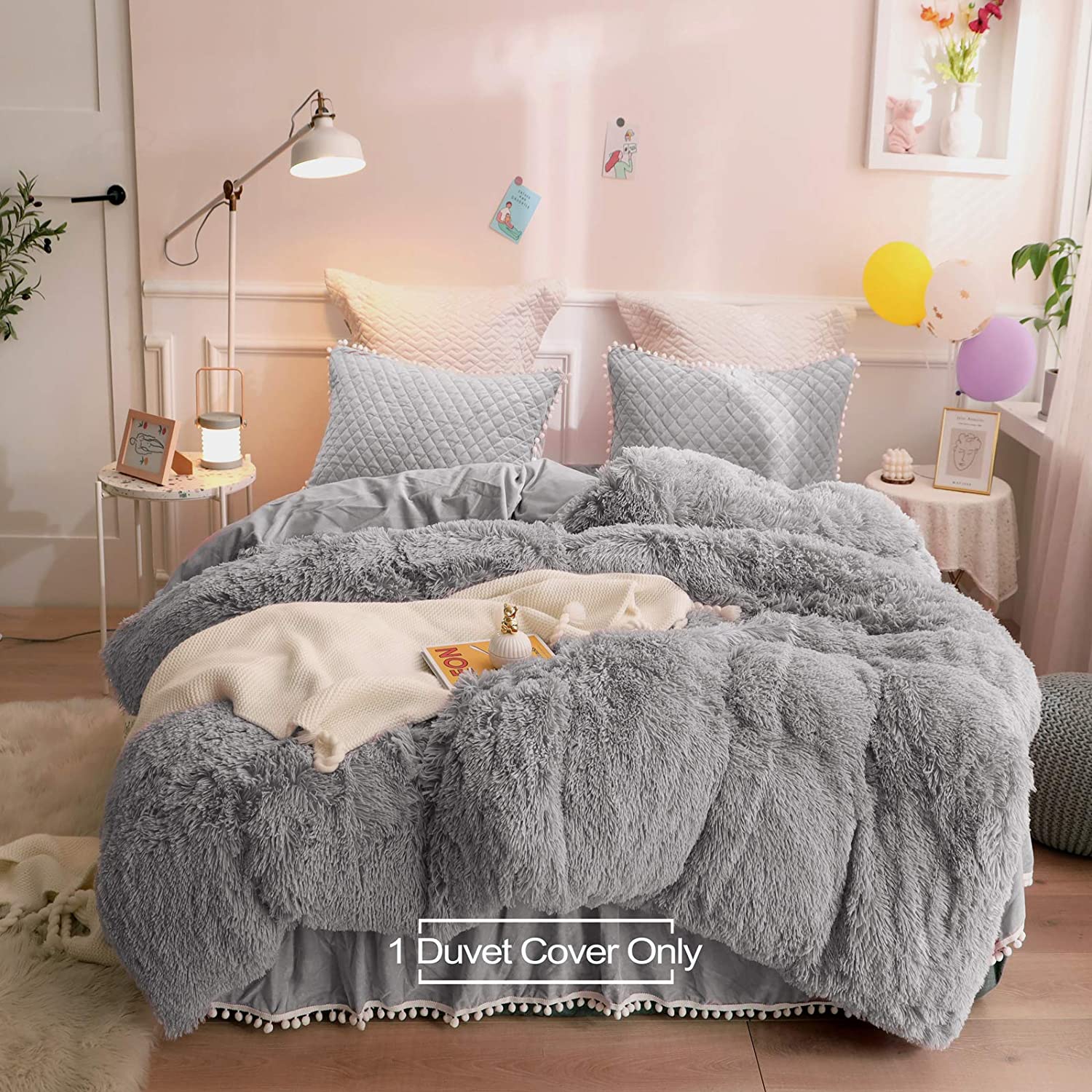 Price:$79.00  Shaggy Duvet Cover Queen 1 Pieces Faux Fur Duvet Cover Luxury Plush Classic Grey, Zipper Closure : Home & Kitchen