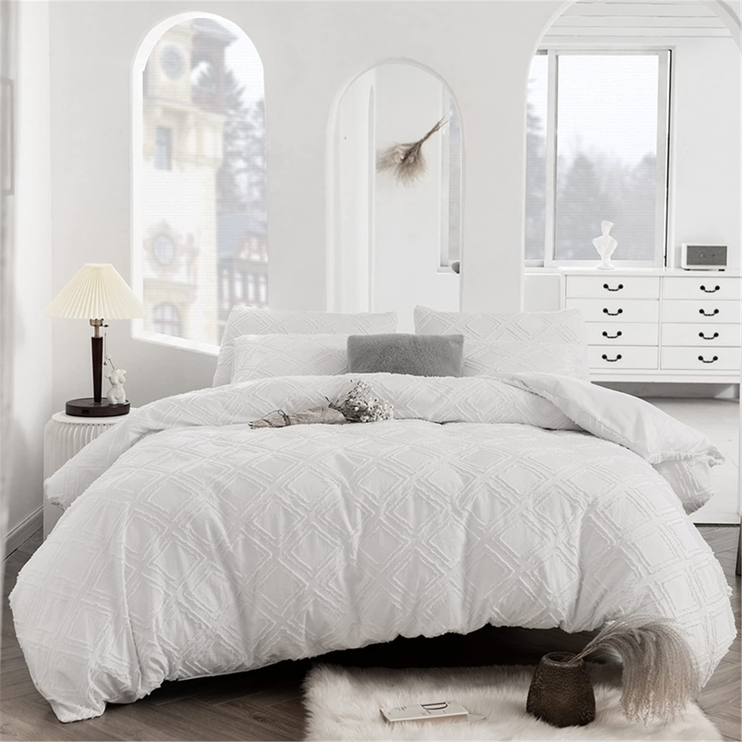 Price:$49.99  Shabby Chic Boho Bedding Queen Size,3 PC White Tufted Duvet Cover Set, Jacquard Duvet Cover ,Soft and Breathable with Zipper Closure & Corner Ties (White-Grid Pattern, King) : Home & Kitchen