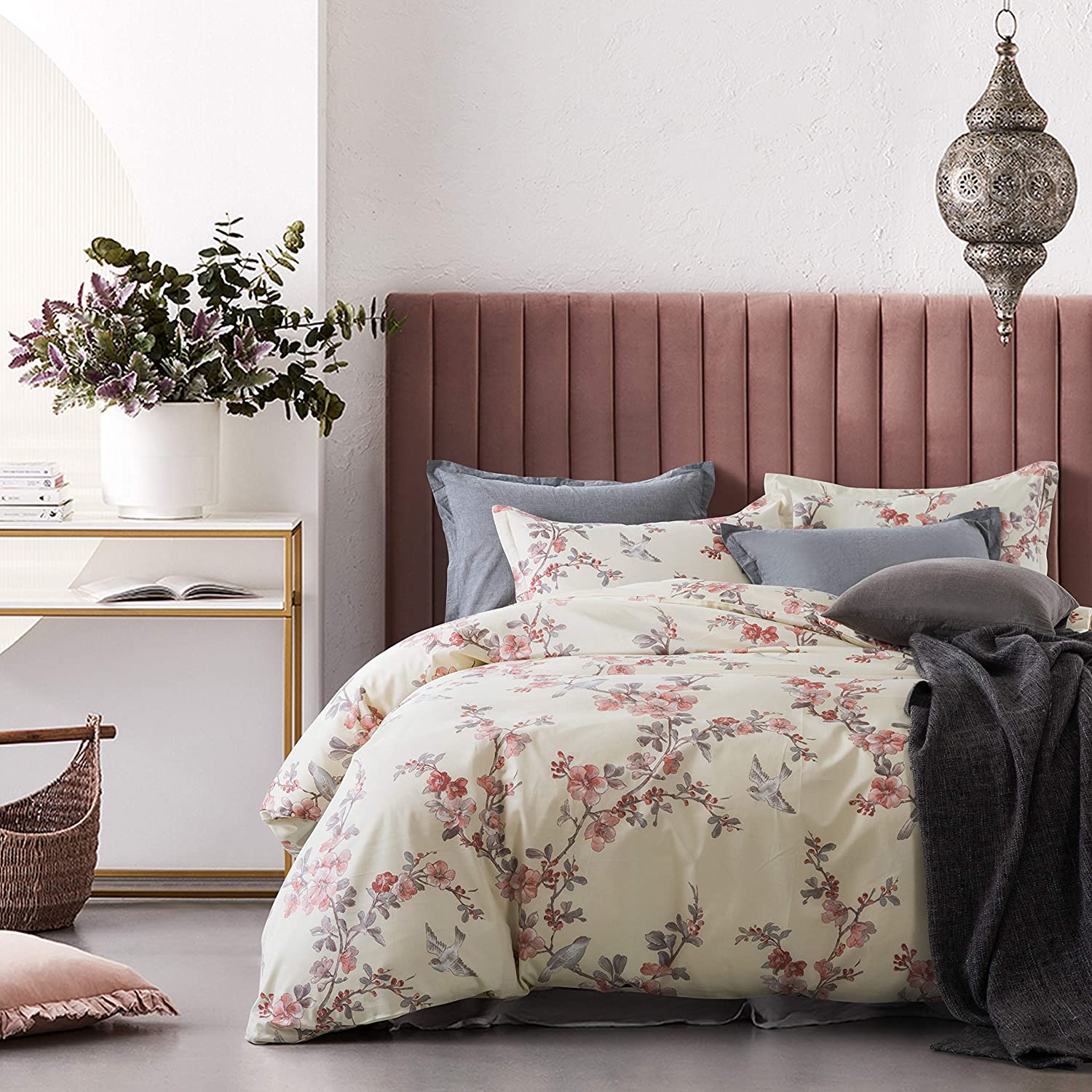 Price:$89.80  Chinoiserie Floral Duvet Quilt Cover Asian Porcelain Style Tree Blossom and Birds Blue and White Watercolor Pattern 300tc Cotton Percale 3pc Bedding Set (King, Cream Red) : Home & Kitchen