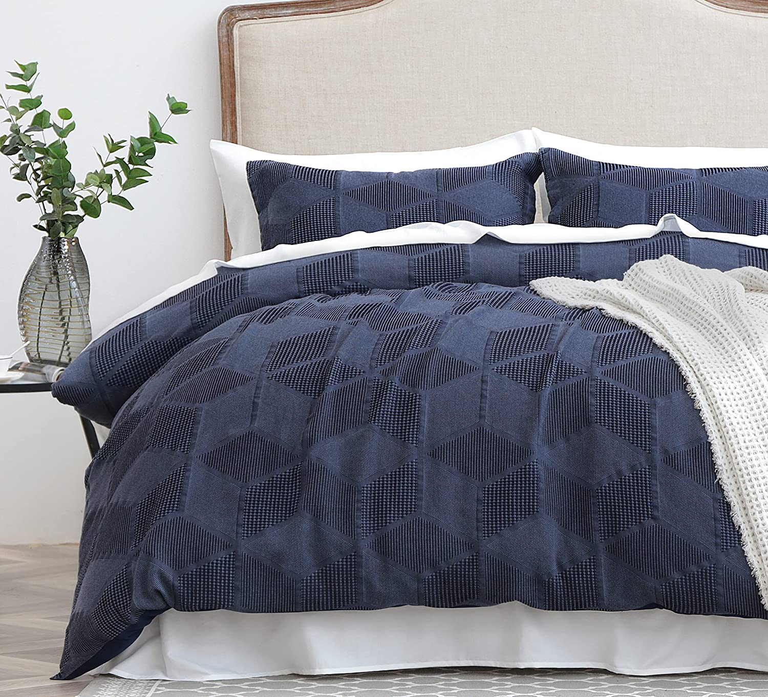 Price:$58.68  Touch Waffle Duvet Cover Set Queen Size 3pcs Textured Geometric Cotton Blend Comforter Cover Soft Breathable Bedding Sets for All Season(Navy Blue,90"x90") : Home & Kitchen