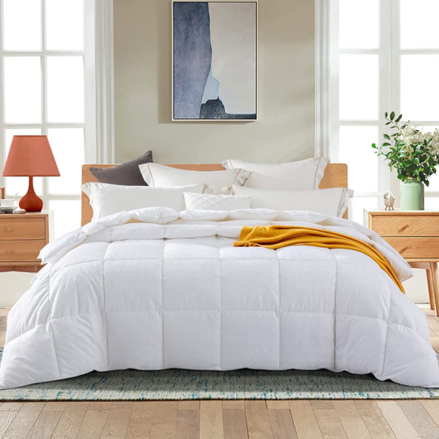 Price:$93.50  Brand - Pinzon Luxurious Down Alternative Comforter Duvet Insert with Tabs, 400 Thread Count Cotton - White, King : Home & Kitchen