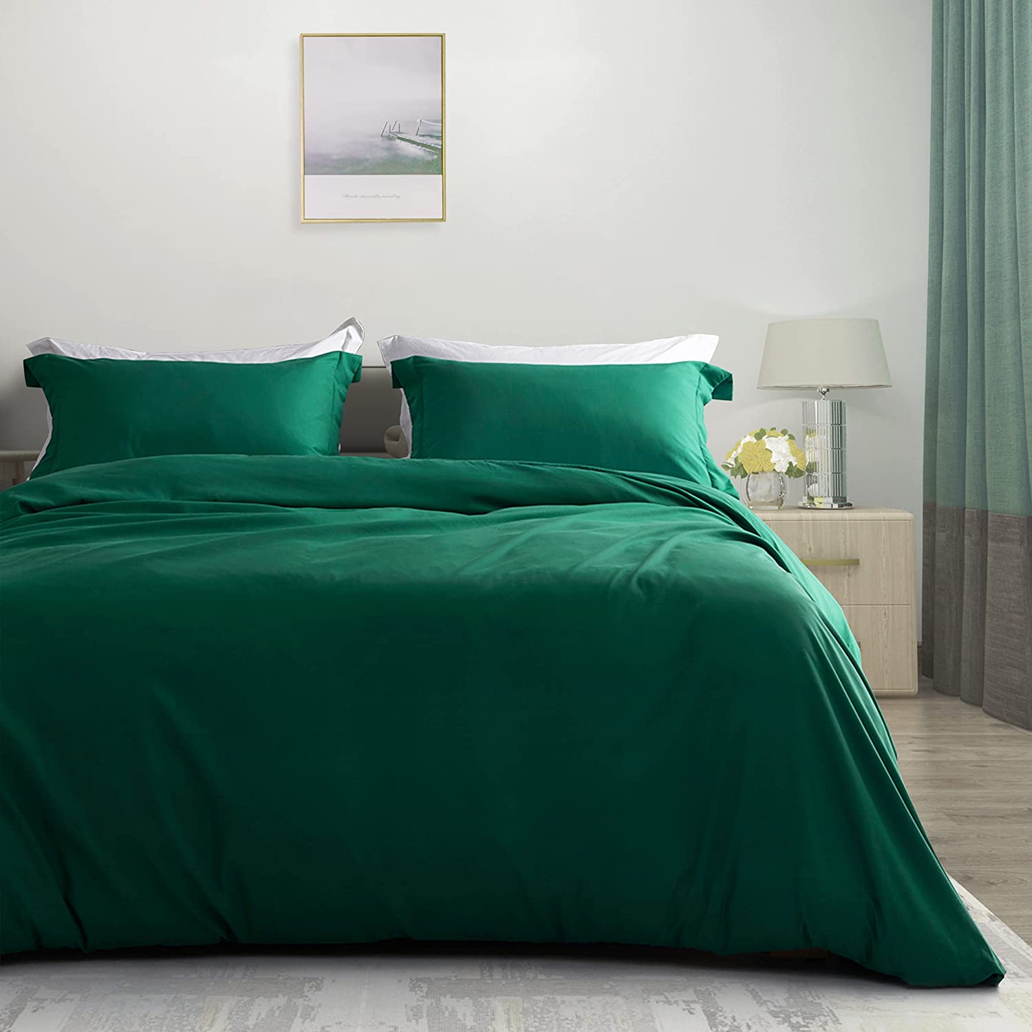 Price:$39.99  3 Pieces Duvet Cover Set Soft Brushed Microfiber Cover Set 1 Comforter Cover 2 Pillow Shams with Button Closure and Concealed Ties. (Queen-90x90inches, Emerald Green) : Home & Kitchen