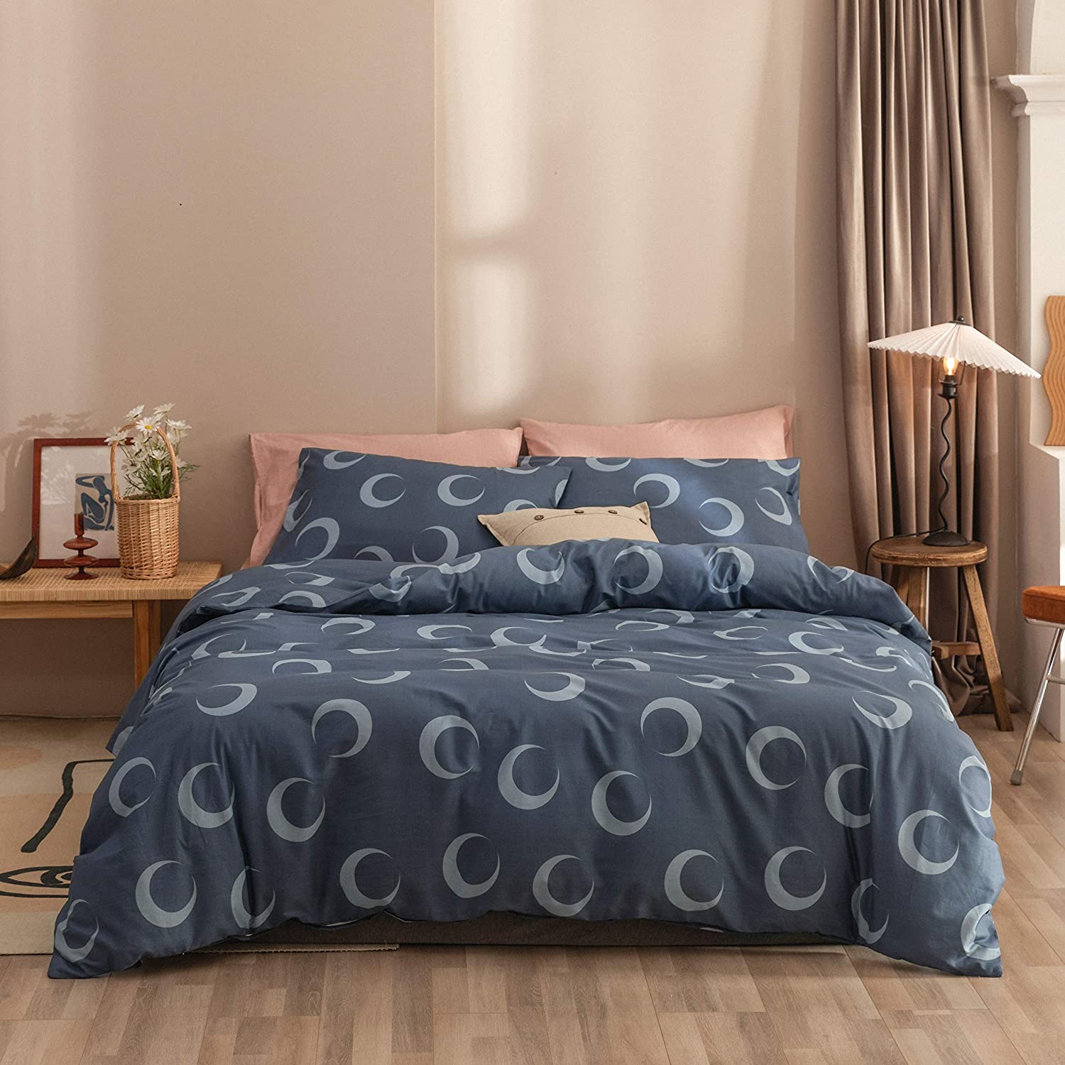 Price:$20.99  100% Cotton Duvet Cover Set Ultra Soft Reversible 3 Pieces (1 Duvet Cover + 2 Pillow Shams) Printed Pattern with Zipper Closure Grey Blue Skin-Friendly Comforter Cover Set (Drop, Queen) : Home & Kitchen