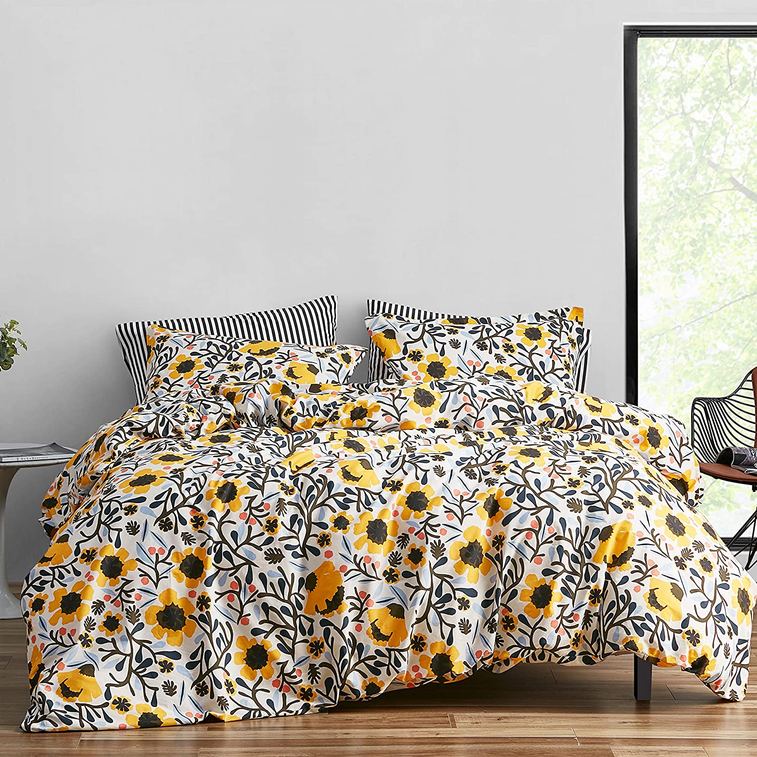Price:$109.99  Mykero Duvet Cover Set, Twin, Multicolored : Home & Kitchen