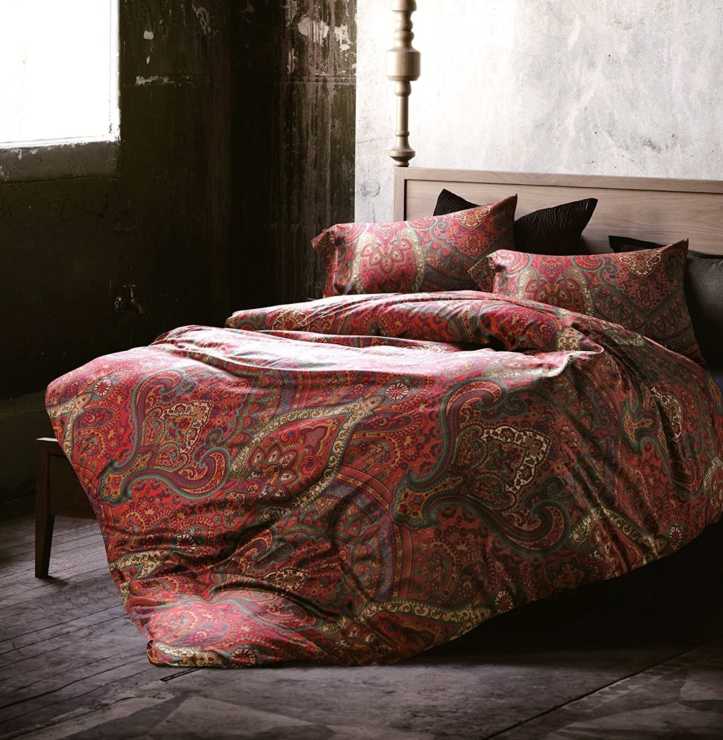 Price:$124.80  Boho Paisley Print Luxury Duvet Quilt Cover and Shams 3pc Bedding Set Bohemian Damask Medallion 350TC Egyptian Cotton Sateen Palatial King 120x98 (Super King, Spanish Red) : Home & Kitchen