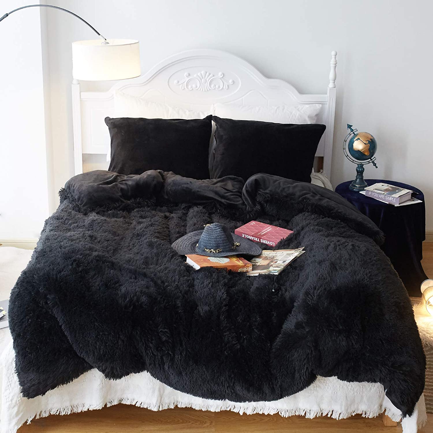 Price:$56.99  Fluffy Duvet Cover Set Queen Size, Luxury Plush Warm Fuzzy Flannel Bedding Set, 3 Pieces Cozy Faux Fur Comforter Cover Set, 1 Duvet Cover + 2 Pillow Shams, Zipper Closure, Black : Home & Kitchen