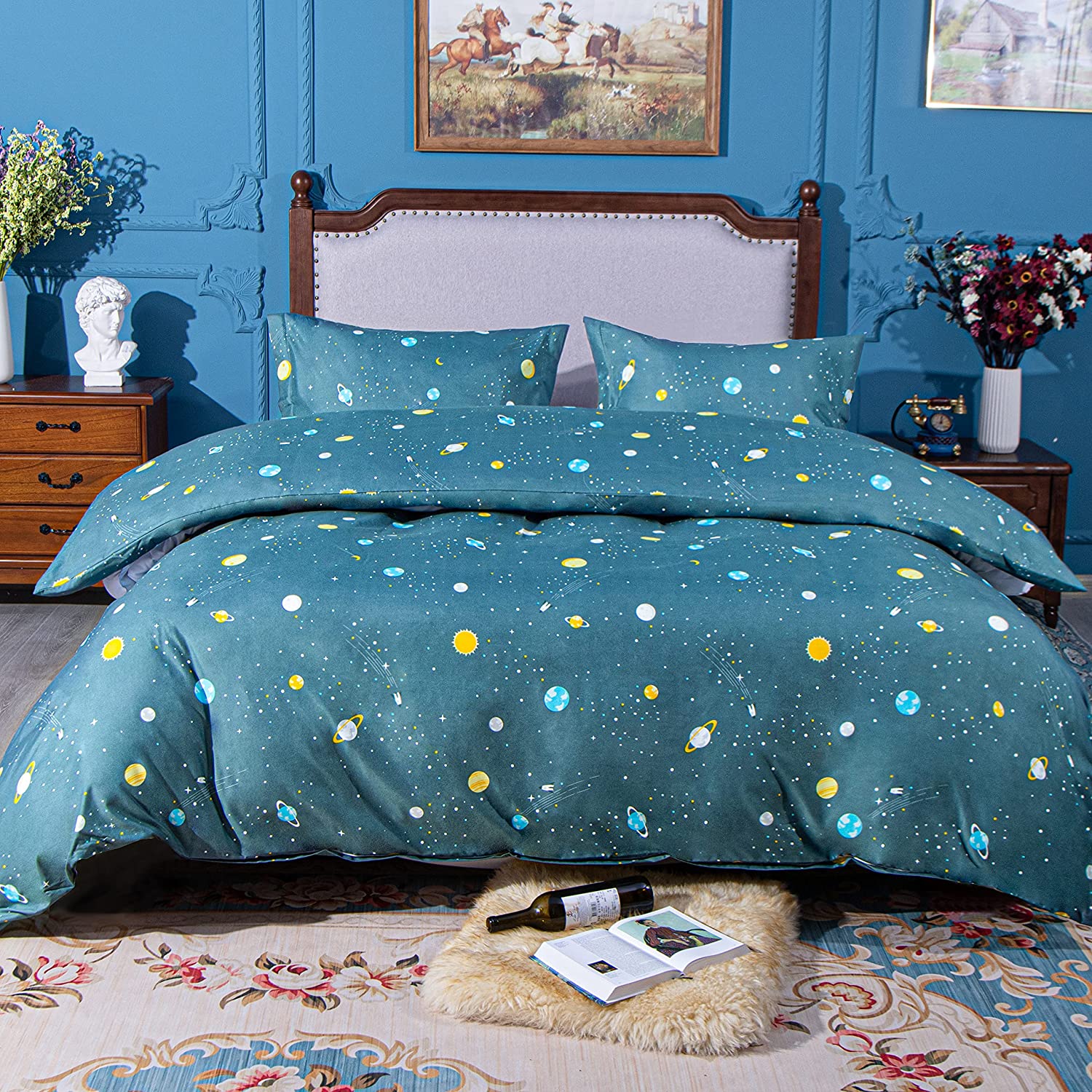Price:$28.99  Microfiber Queen Duvet Cover Set, 3 Pieces Ultra Soft Planets Printed Comforter Cover Set with Zipper Closure and Corner Ties, Green : Home & Kitchen