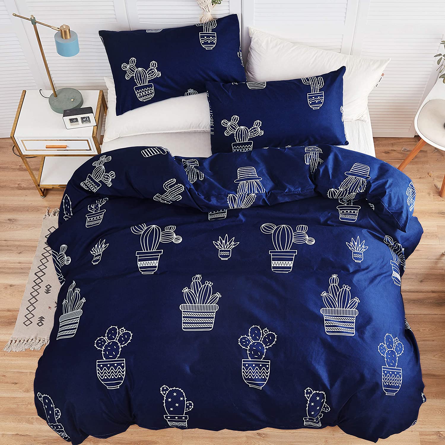 Price:$27.90    LAMEJOR Duvet Cover Set King Size Cactus Pattern Luxury Soft Bedding Set Comforter Cover(1 Duvet Cover+2 Pillowcases) Blue  Home & Kitchen