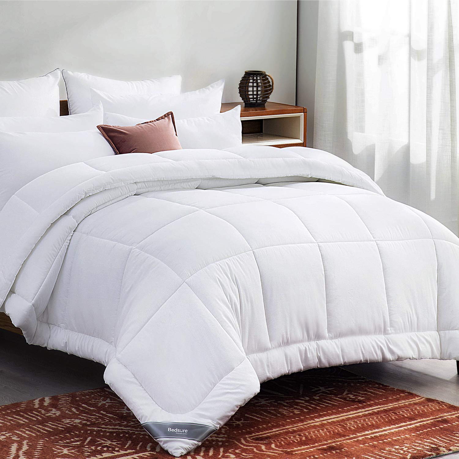 Price:$27.99    Bedsure White Down Alternative Comforter Queen- All-Season Quilted Comforter Full Duvet Insert with Corner Tabs - 300GSM Plush Microfiber Fill - Machine Washable  Home & Kitchen