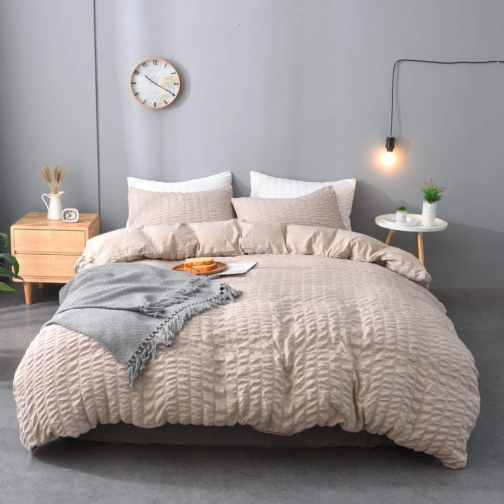 Price:$34.99    M&Meagle 3 Pieces Khaki Duvet Cover Textured Set with Zipper Closure,100% Washed Microfiber Seersucker Fabric,Luxury Hotel Quality Bedding-Queen Size(1 Duvet Cover 2 Pillowcases)  Home & Kitchen