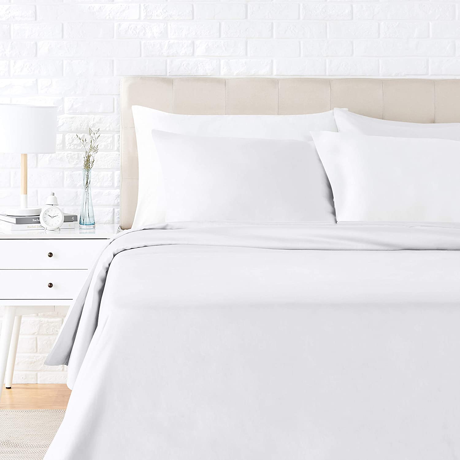 Price:$38.14    AmazonBasics Cotton and Rayon Derived from Bamboo Duvet Cover Set - King/Cal King, White  Home & Kitchen