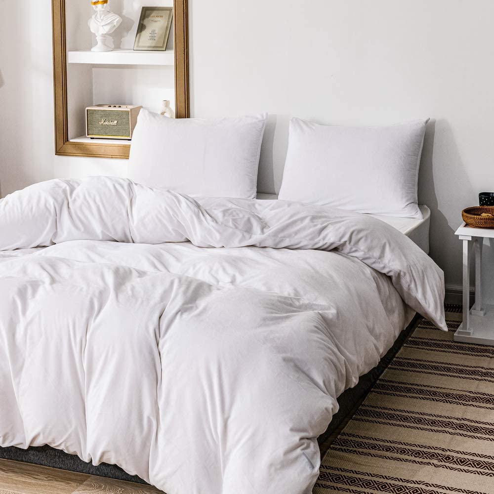 Price:$27.99    Janzaa Velvet Duvet Cover Set, 3 Pieces Flannel Queen White Duvet Cover with Zipper Closure & Pillowcases Warm Bedding Sets for Winter (White)  Kitchen & Dining