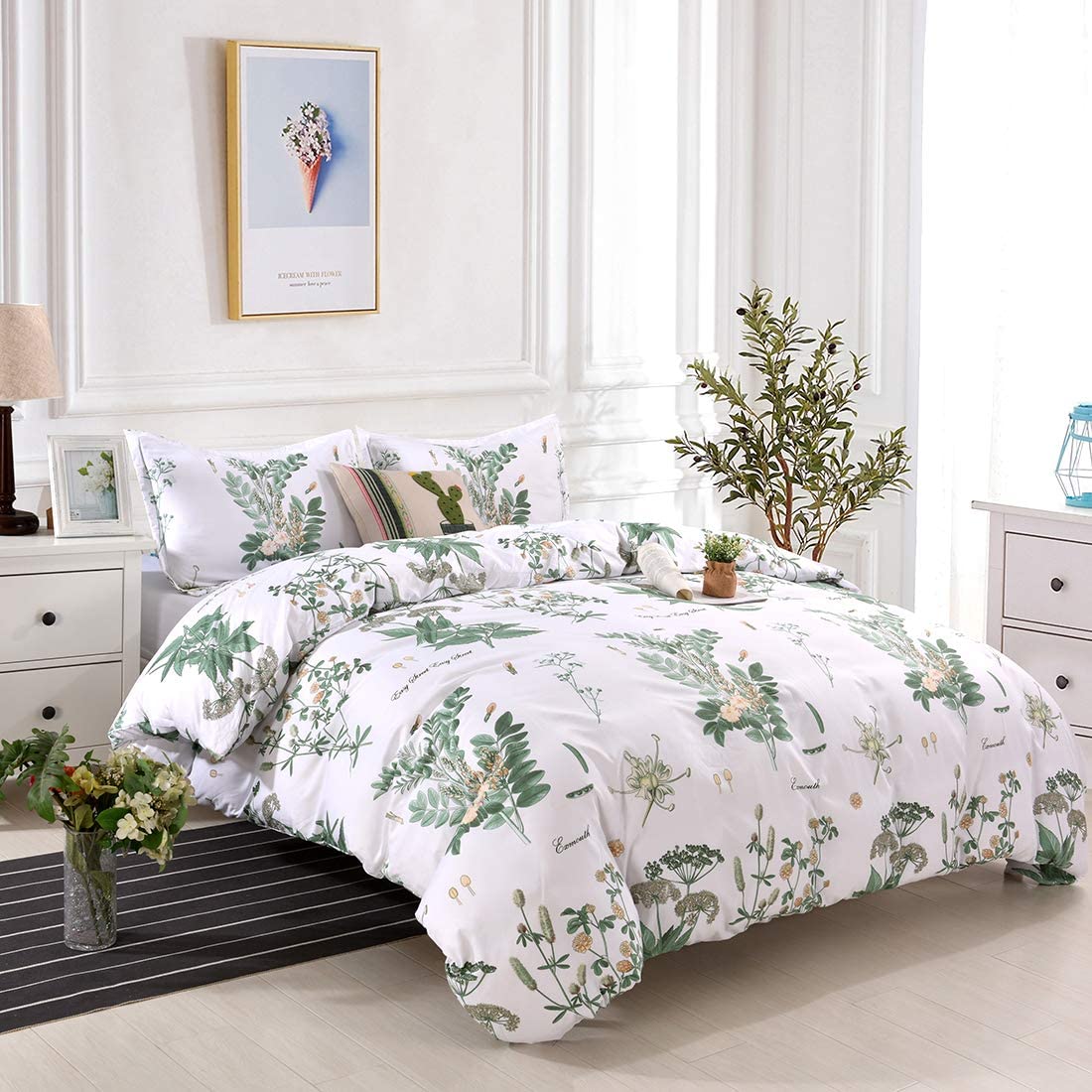 Price:$23.99    YMY Lightweight Microfiber Bedding Duvet Cover Set, Floral Printing Pattern (Green, King)  Home & Kitchen