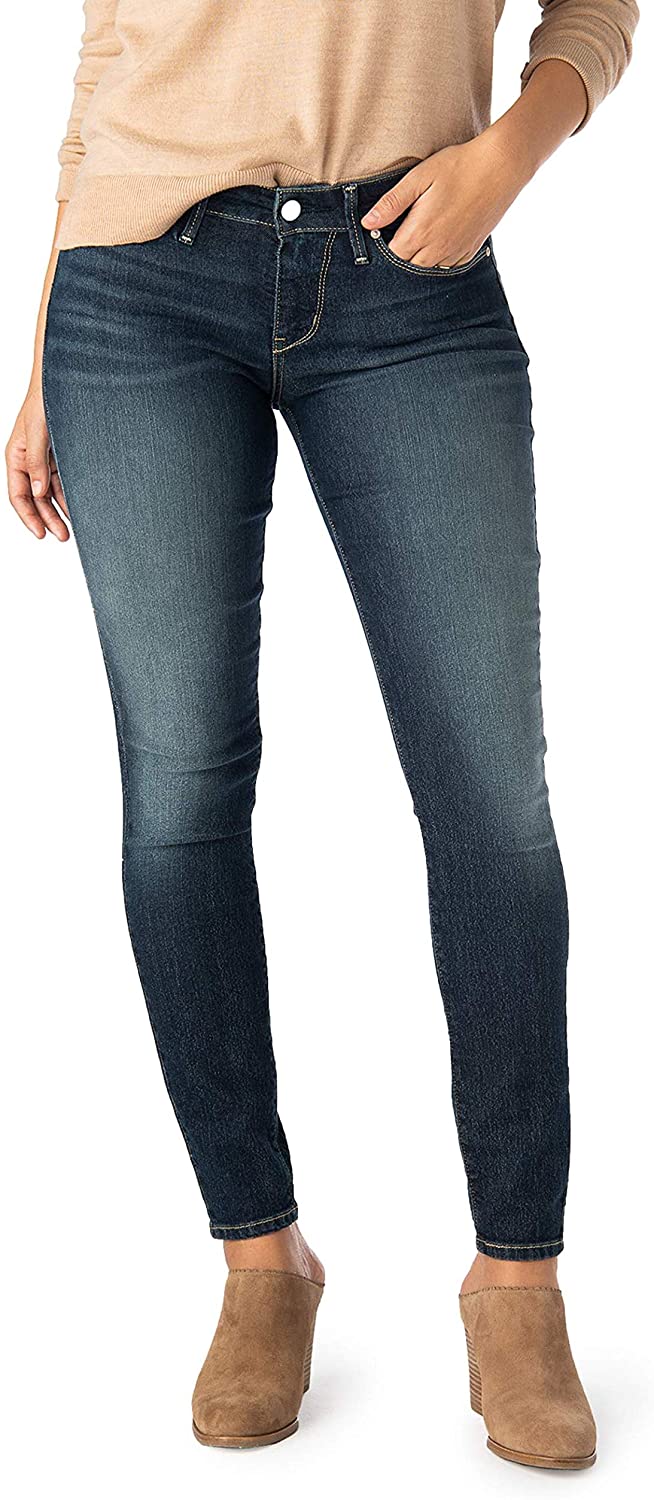 Price:$32.91 Signature by Levi Strauss & Co. Gold Label Women's Modern Skinny Jeans at Amazon Women's Jeans store