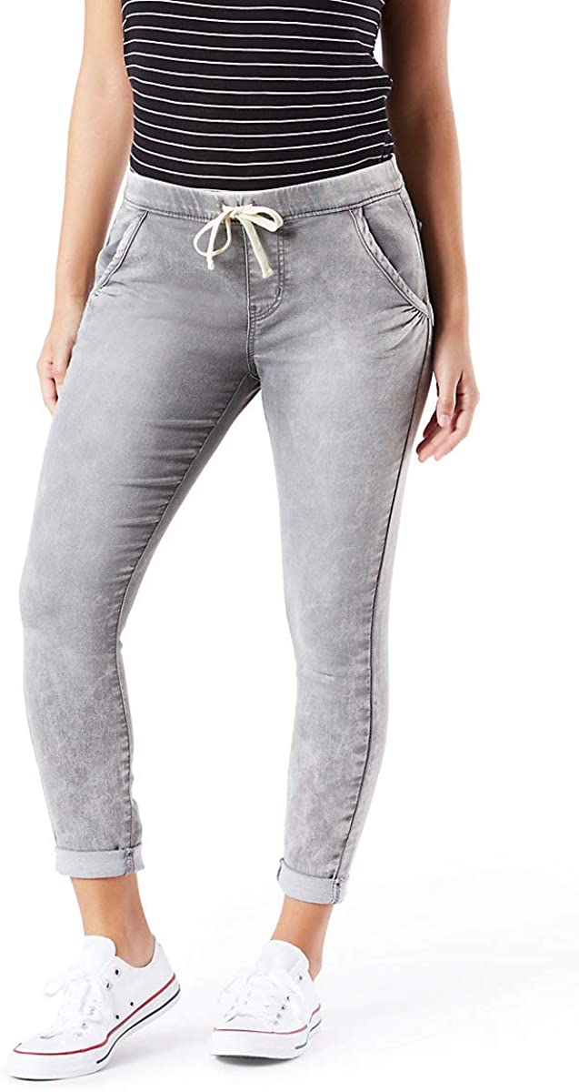 Price:$24.99 Signature by Levi Strauss & Co. Gold Label Women's Mid-Rise Cropped Lounge Jogger at Amazon Women's Jeans store