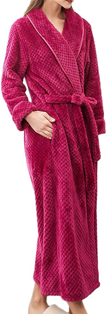 Price:$13.30 Dainzuy Sleepwear Plus Size Luxury Cotton Towelling Bath Robe Unisex Dressing Gown Terry Towel Nightwear at Amazon Women’s Clothing store