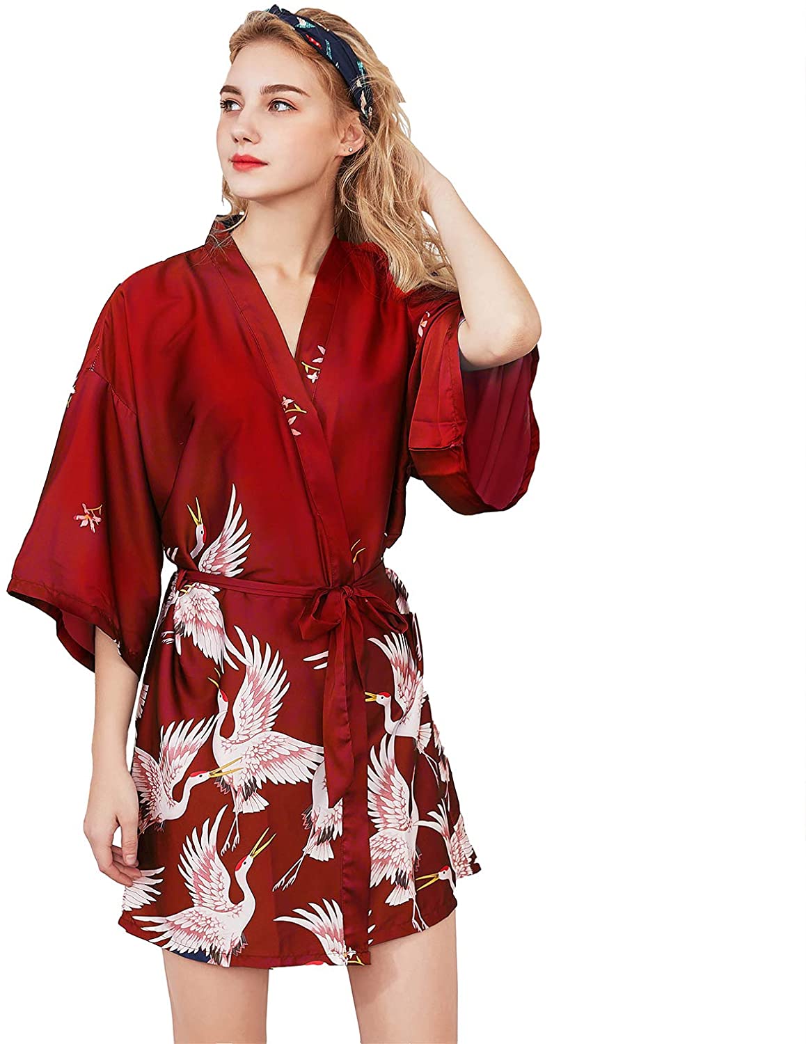 Price:$16.99    EZ-Joyce Women's Short Chinoiserie Printed Satin Kimono Robe Sexy Bridesmaid Robes Nightwear Bathrobe  Clothing