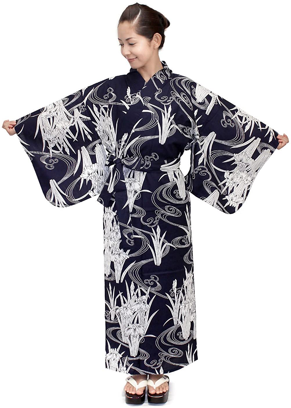 Price:$60.00 Kimono Japan Women's Easy Yukata Robe at Amazon Women’s Clothing store
