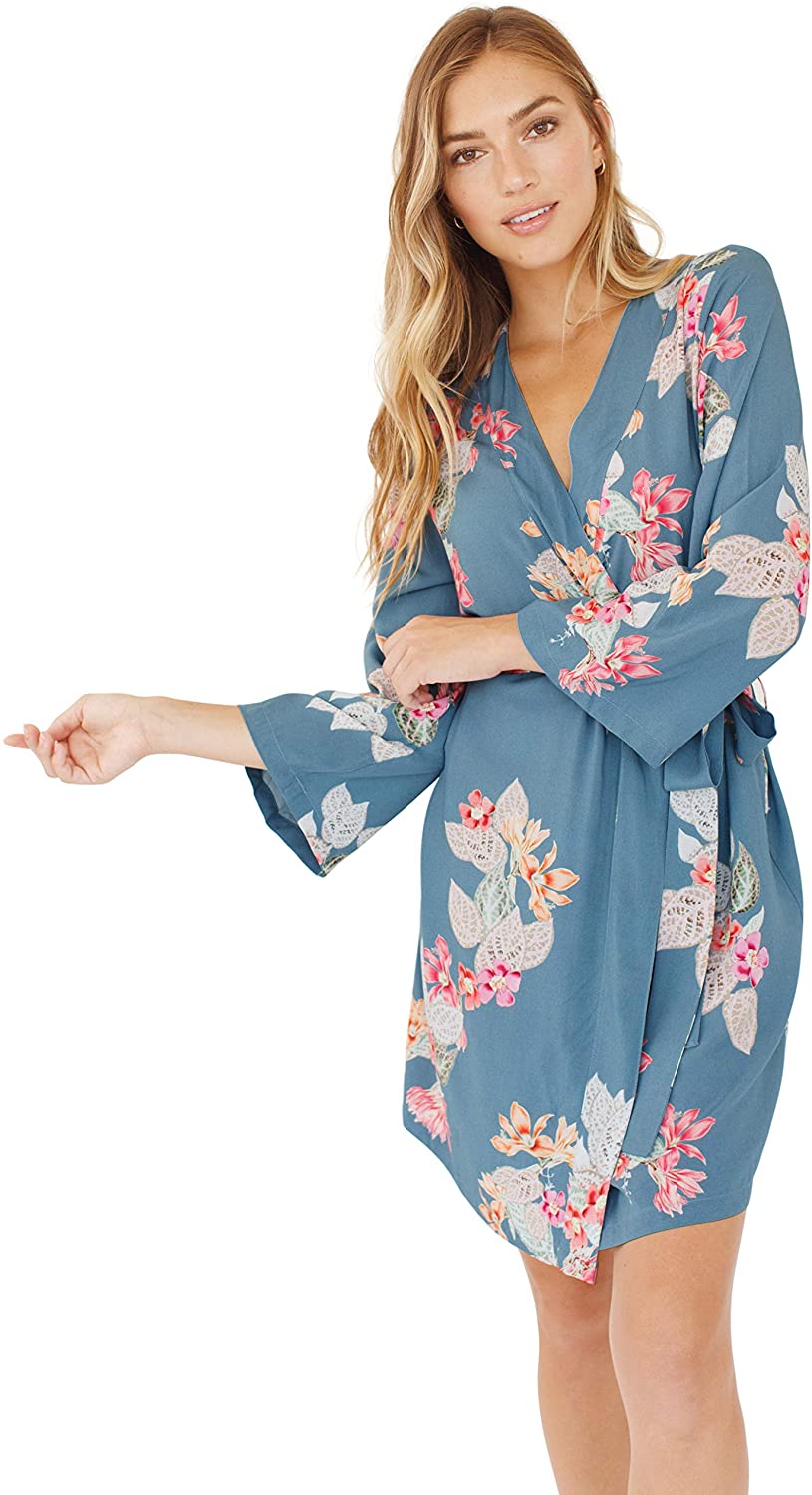 Price:$65.00 PLUM PRETTY SUGAR Knee Length Robe. Boheme. Bridesmaid Robe at Amazon Women’s Clothing store