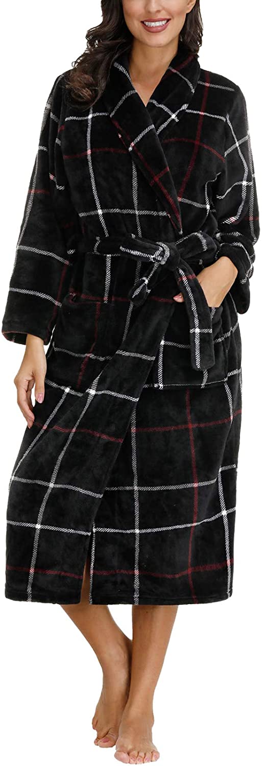 Price:$14.99 Women's Self Tied Long Sleeve Fleece Robe, Warm Loose Bathrobe Black Small at Amazon Women’s Clothing store
