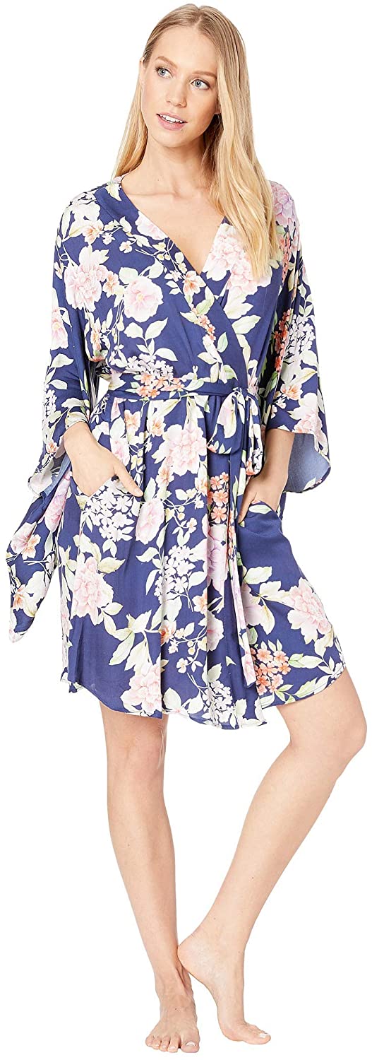 Price:$30.99 Yumi Kim Women's Utopia Robe at Amazon Women’s Clothing store