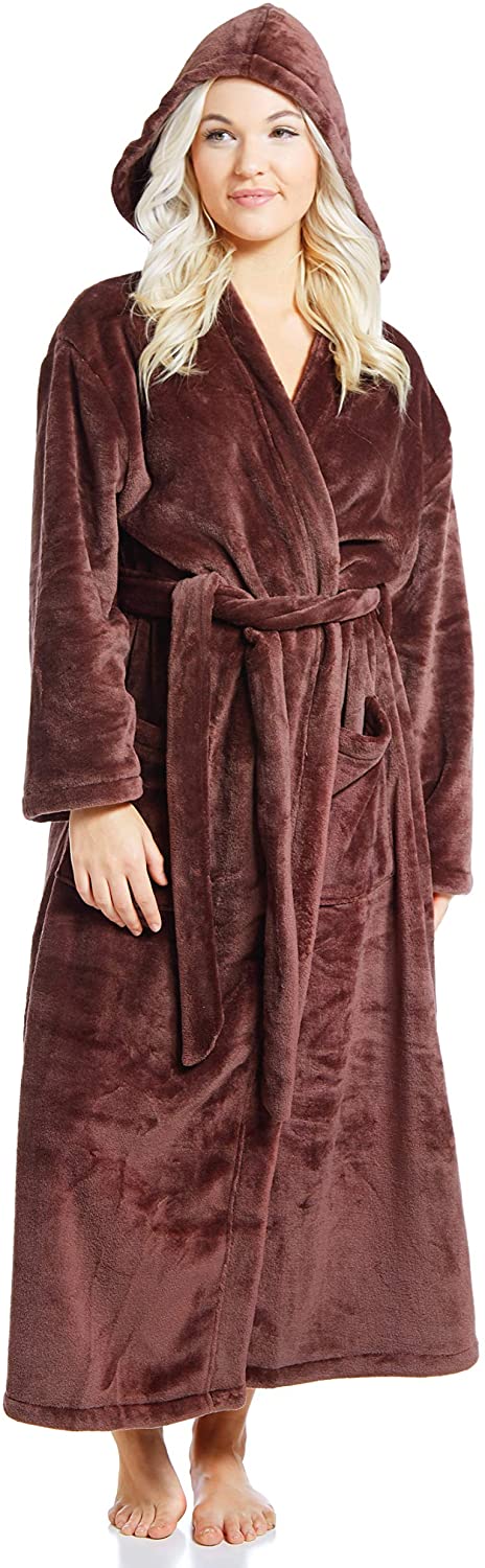 Price:$25.99 Jovannie Christmas Womens Long Thick Fleece Robe Warm Waist Belt Super Soft Spa Plush Full Length Bathrobe with Shawl Collar (Brown, S/M) at Amazon Women’s Clothing store